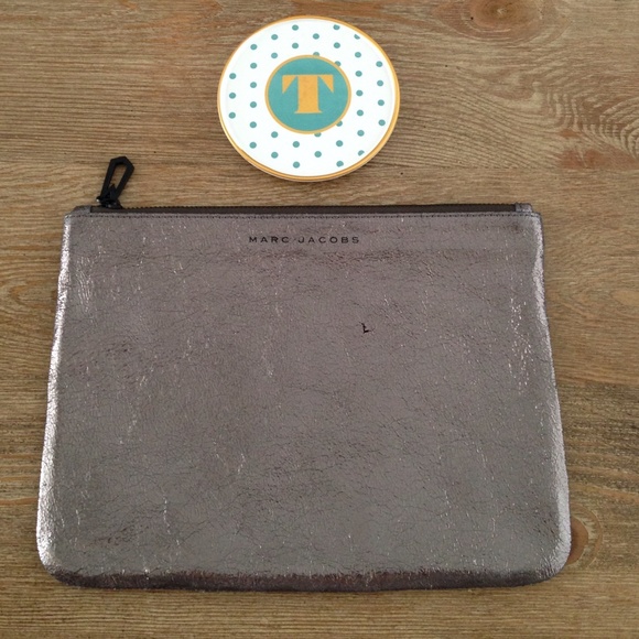 Marc Jacobs metallic zip clutch