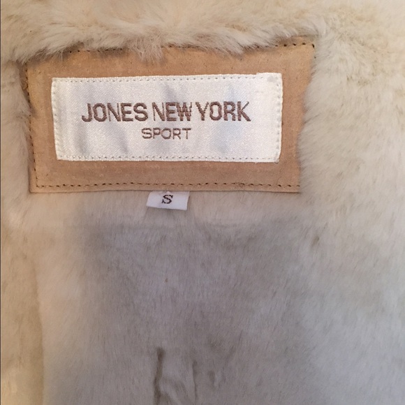 Hooded Leather jacket 💛 - Picture 2 of 4