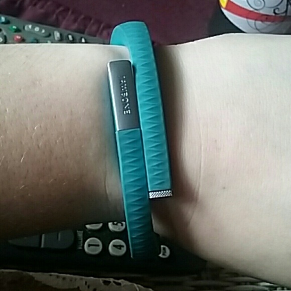 Don not buy for kayla Jawbone Up