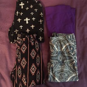 4 pairs of leggings