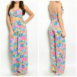 🔥FLORAL JUMPSUIT🔥
