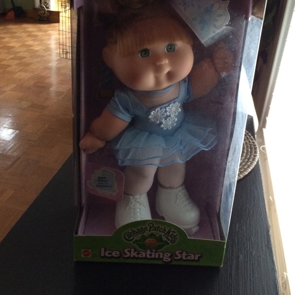 Ice skating doll cabbage patch kids