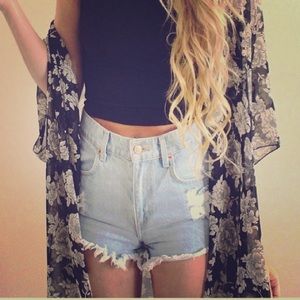 Brandy High waisted shorts