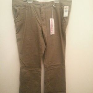 Uniform bootcut pants