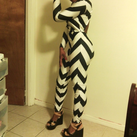 Rump suit and romper - Picture 1 of 3