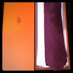 Hermes Tie. NEW. Burgundy and navy design.