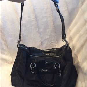Black Coach Purse. 100% Authentic.