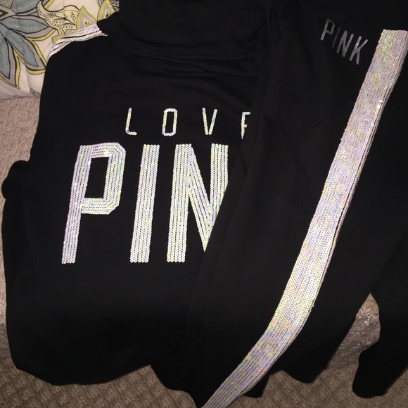 Pink sweatsuit !!