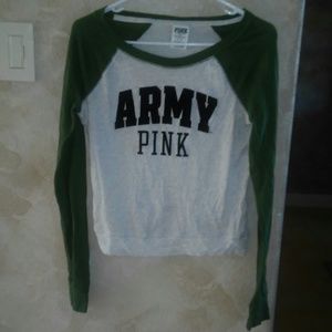 Long sleeve, light fitting, ARMY scoop neck
