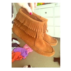 🎉Ankle High moccasin style boots🎉
