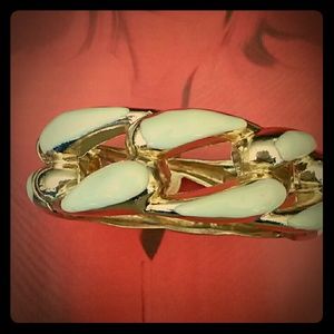 Two tone cuff