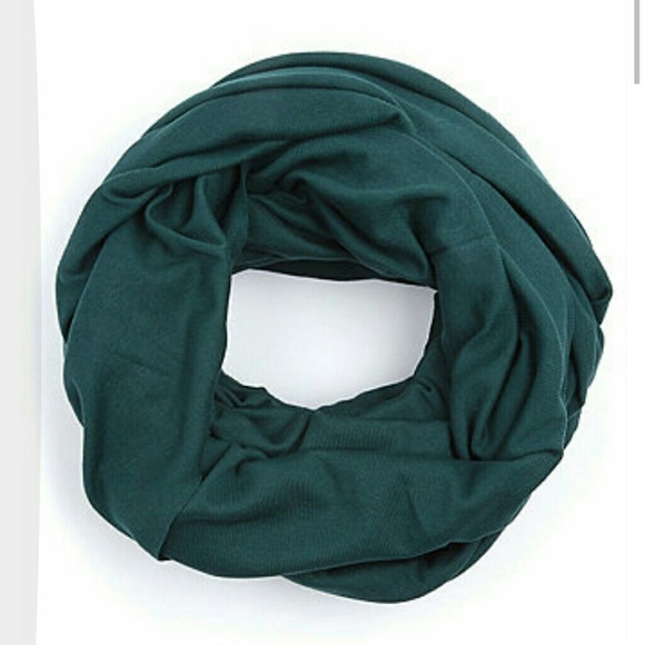 Circle scarf
