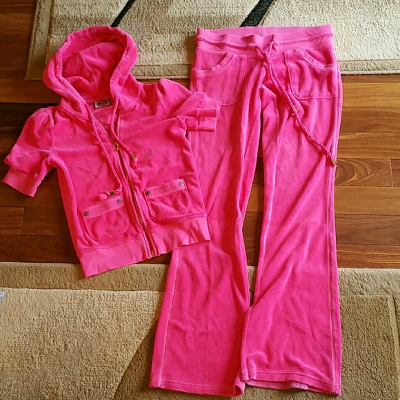 Juicy Couture pink sweatsuit size petite