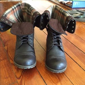Fold-down Brown Combat Boots