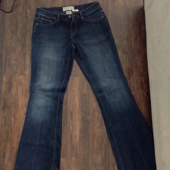 Maurices jeans.
