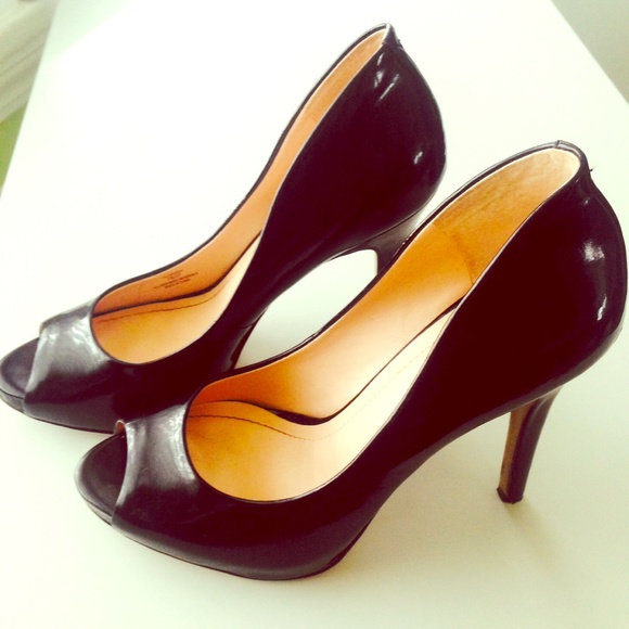 BCBG black patent peep toe pumps