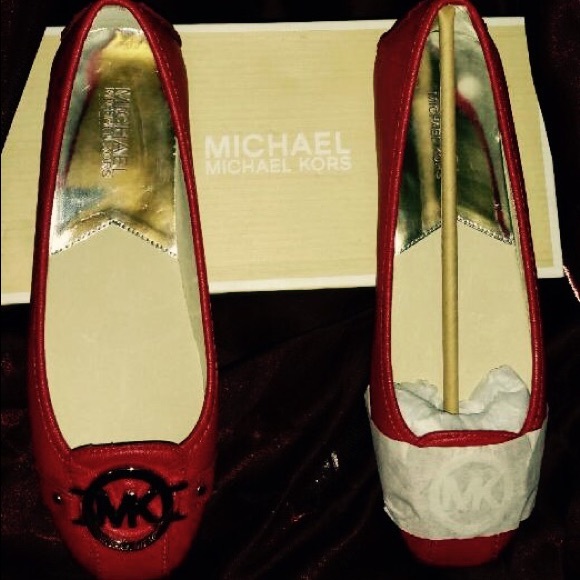 Authentic Brand New Michael Kors Flats