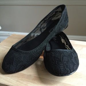 Black Lace Flats