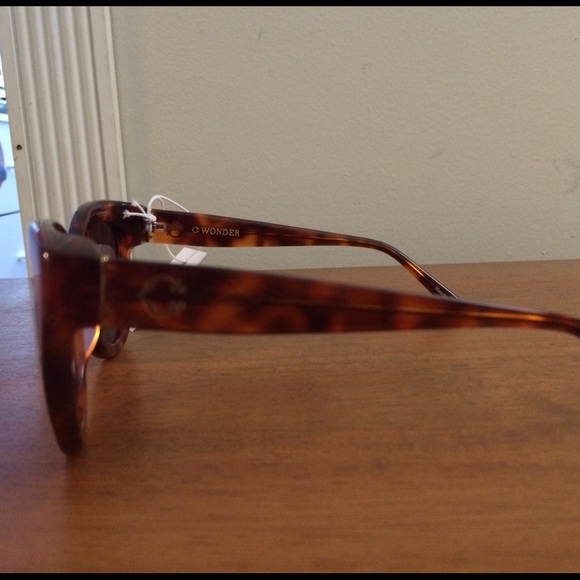 Tortoise cat eye sunglasses