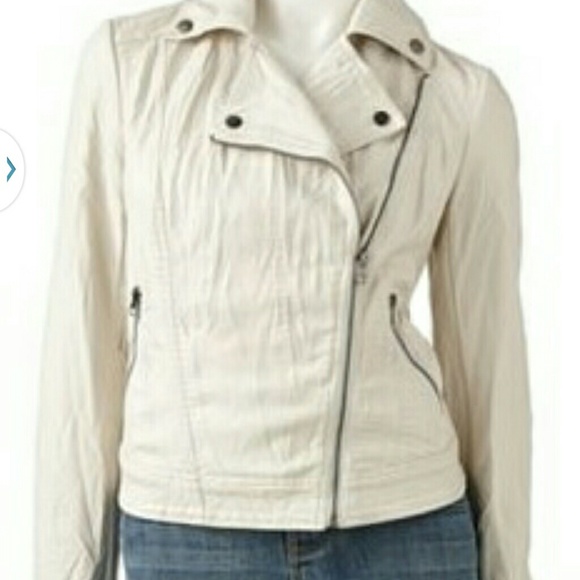 Rock and Rebublic Faux White Leather Jacket