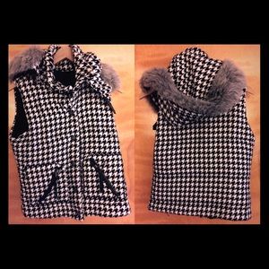 Classic Houndstooth Vest
