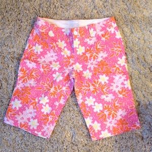 Lily Pulitzer floral Bermuda shorts size 8