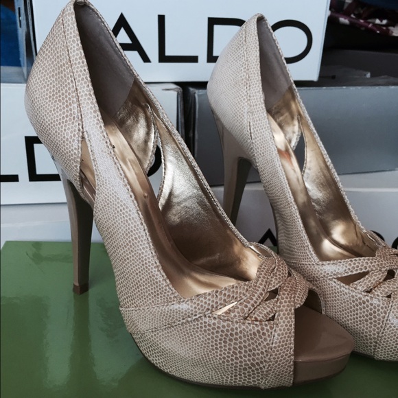 Charles by Charles David pumps - Picture 2 of 3