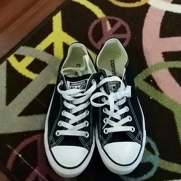 Black converse