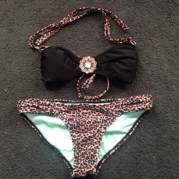 Bathing suit