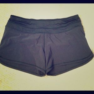 Lululemon Shorts, Black!