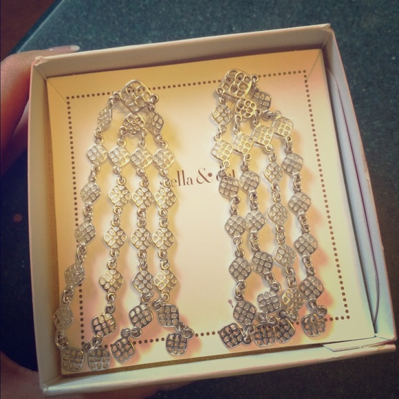 Stella & dot-Silver chandelier earrings