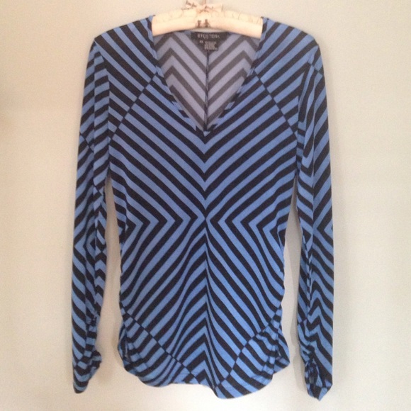 Ecetera Geometric Top - Picture 3 of 4