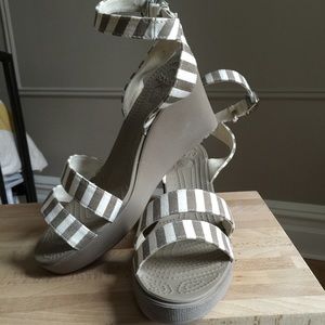 Crocs Leigh Wedge