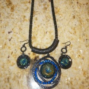 Necklace & Earrings