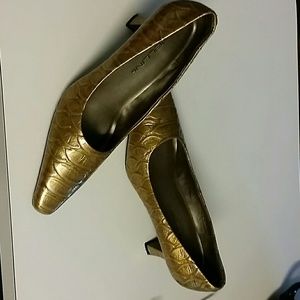 Ladies Heels