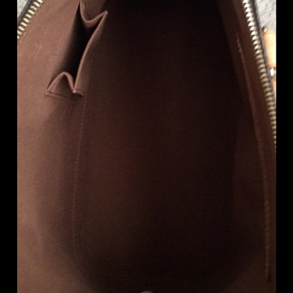 SOLD🏁 - Picture 3 of 3