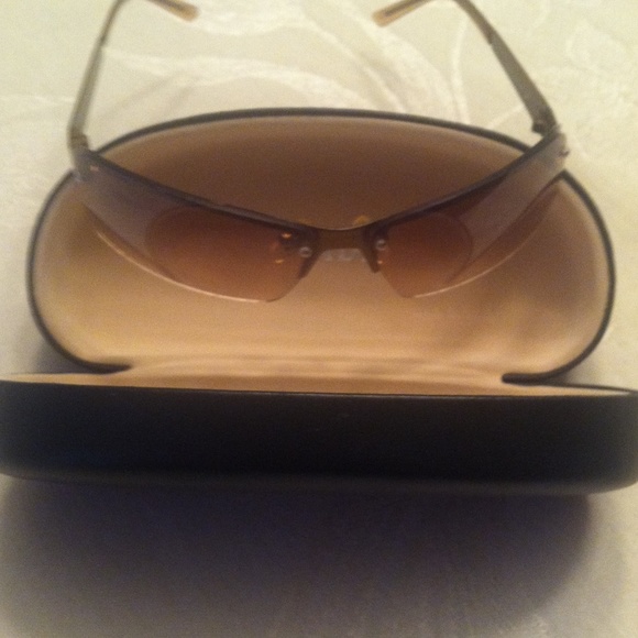 Sunglasses - Picture 3 of 3