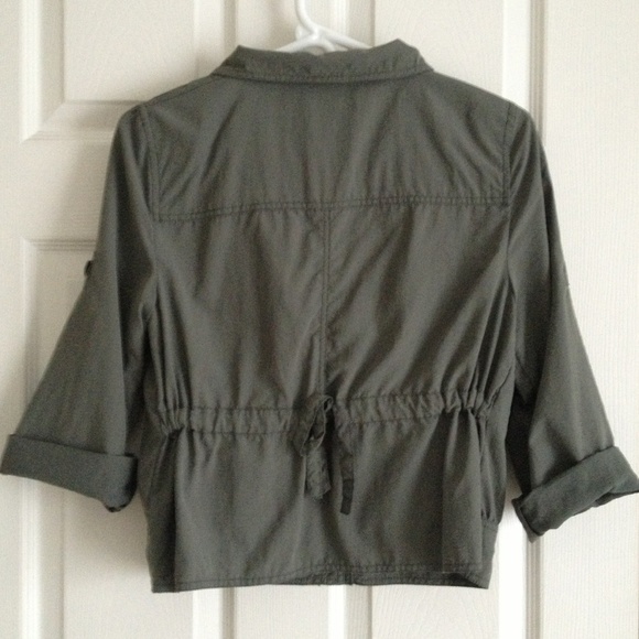 Lightweight jacket - Picture 2 of 3