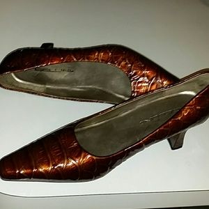 Ladies Shoes