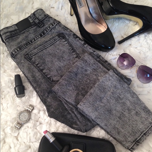 BDG Denim - BDG hi waist acid wash