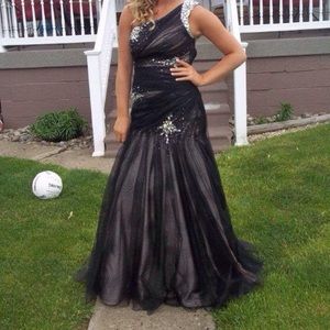 Black/Silver formal dress!
