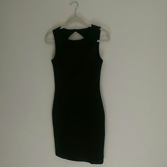 Black Bateau-Neck Sheath Dress - Picture 1 of 3
