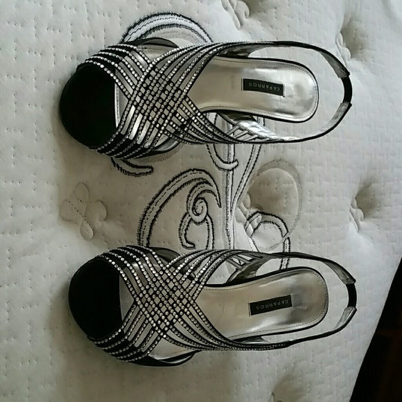 Dress shoes