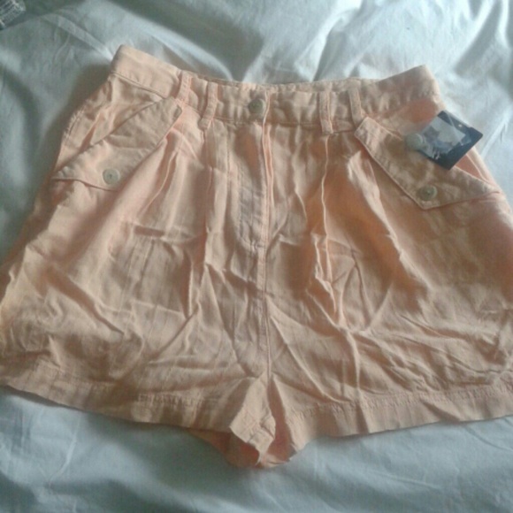 Urban Outfitters Other - KIMCHI BLUE peach shorts ~
