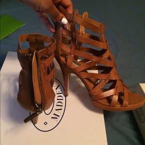 Tan Steve Madden Sandals