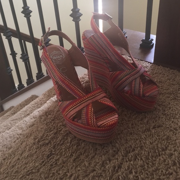 Jeffrey Campbell Wedges!