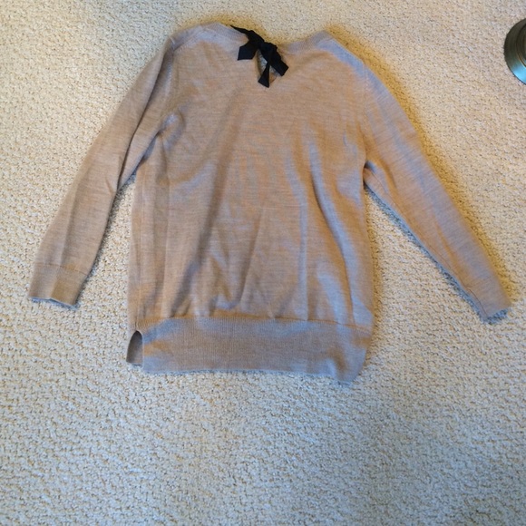 Sweater - Picture 2 of 4