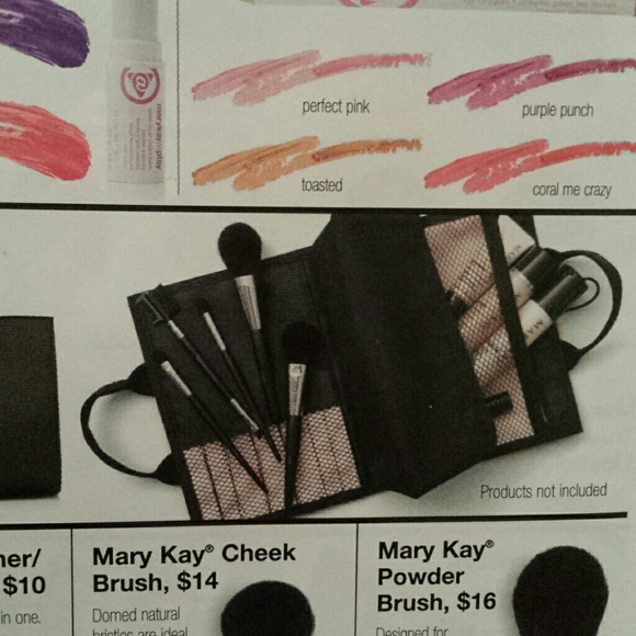 SOLD Brush Collection - Picture 3 of 4