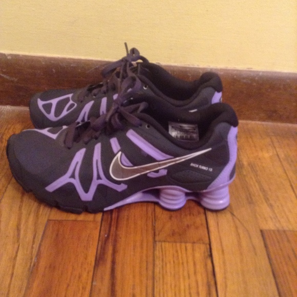 Nike Shox Turbo 13 Sneakers