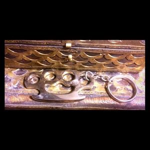 Brass knuckle keychain